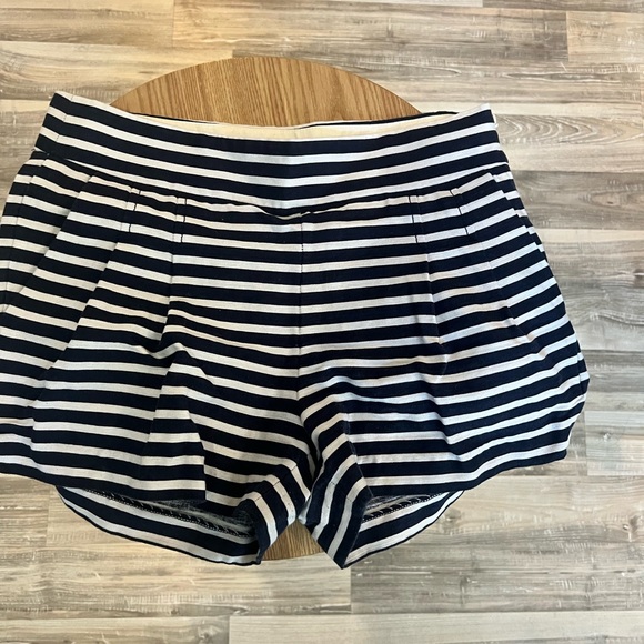 J. Crew Factory Nautical shorts - Picture 5 of 5